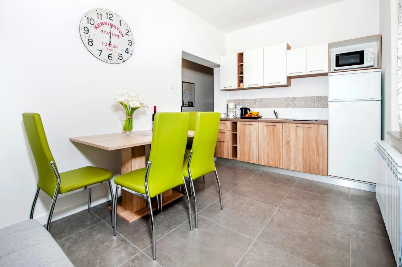Apartments Euphemia Rovinj Exterior photo